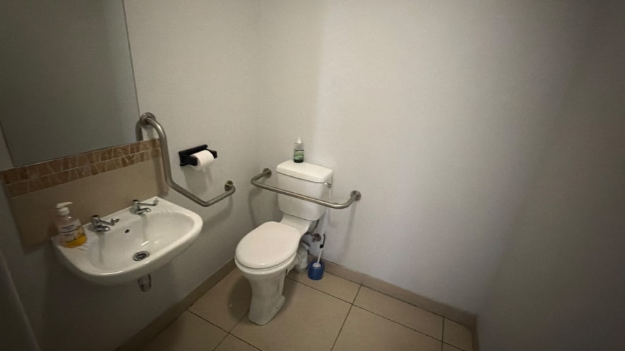 To Let Commercial Property for Rent in Stikland Industrial Western Cape